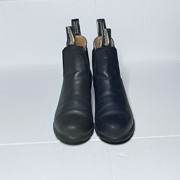 Blundstone Boots Series #1671 - Picture 8 of 16